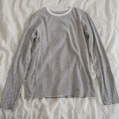 ユニクロ　ソフトリブボーダークルーネック　L