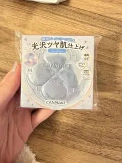 CANMAKE イルミネイティングフィニッシュパウダー　Abloom 01