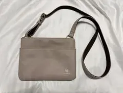 グッシオ ショルダーバッグ サコッシュ