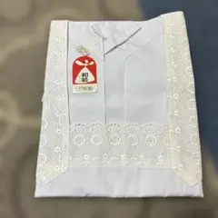 白いレース装飾付き割烹着