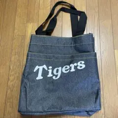 Item thumbnail for item 68fa91e5-1f14-41fb-b0b6-c4d58c9533d5