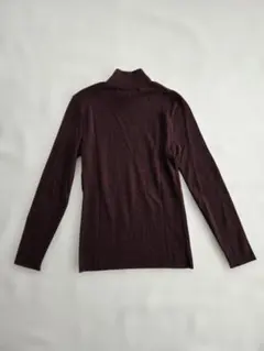 ESCADA ハイネックリブニット