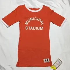 B21-03 新品 アンダーアーマー プリント 半袖 フィットネス Tシャツ S