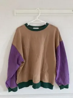 加藤乃愛×INTER FACTORY 刺繍配色スウェット