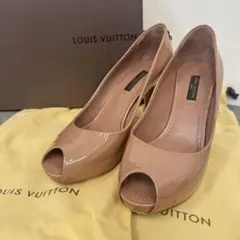 LOUIS VUITTON ルイヴィトン パドロックエナメルオープントゥパンプスのサムネイル