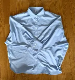 【未使用新品】GU ドルマンスリーブシャツ（ブルー）