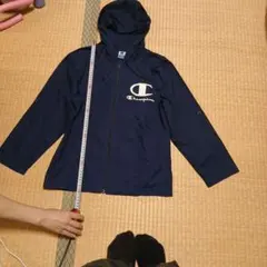 Championパーカーの、薄い