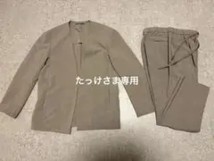 ADAM ET ROPÉ ベージュ セットアップ　S RIRANCHAのサムネイル