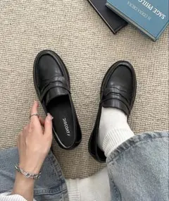 【試し履きのみ】プラットフォームローファー