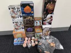 新品！ワンピース　フィギュア、ルームライトなど