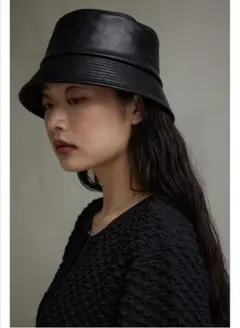 AZUL BY MOUSSY フェイクレザーバケットハット
