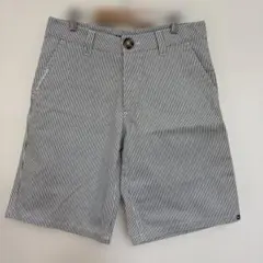 QUIKSILVER ストライプ柄　ショートパンツ　ハーフパンツ