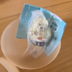 映画ちいかわ　たべものいっぱいマスコット　しまじろう