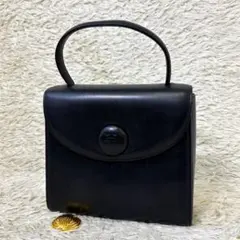 【美品】ジバンシー ハンドバッグ フォーマル ブラック 黒 4G 冠婚葬祭のサムネイル