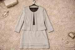 セレモニースーツ