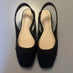 ZARA ブラック フラットサテンバレーシューズ 37のサムネイル