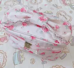 リズリサ♡リボンお花柄ポーチ♡のサムネイル