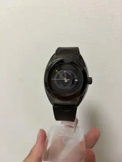 k*n様 GUCCI Sync クォーツ 腕時計 ブラック