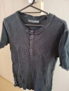 International Gallery BEAMS ヘンリーネックTシャツ