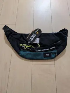 VANS ボディバッグ