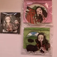 鬼滅の刃　竈門禰豆子　全集中展　缶バッジ　アクキー　アクリルキーホルダー