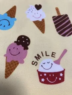 No.949 スマイリーフェイス　アイス　ポップ　キュート♡ 生地　布　はぎれ