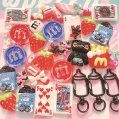 デコパーツアソート ❁⃘ デコパーツ ホイップデコ 赤 青 ガチャ詰めポーチ