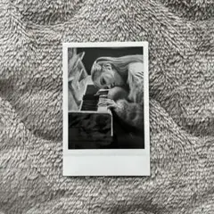 blackpink rosé Polaroid