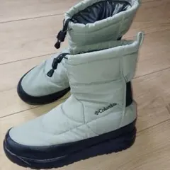 コロンビア防水ショートブーツオリーブグリーン