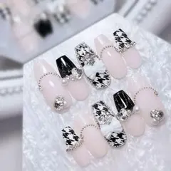 ネイルチップ 量産型 韓国 ワンホン シンプル 地雷 ちゅるん 千鳥柄 リボン