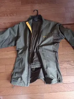 Nike ナイロンジャケット・パンツセット オリーブ