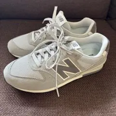 NEWBALANCE WL996 グレー　22.5