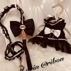 ❤︎全サイズ入荷・黒のフリルとリボン付き　ハーネスリードセット❤︎