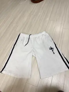 2025年最新】HYDE ハーフパンツの人気アイテム - メルカリ