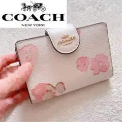 貴重新品・未使用COACH 二つ折り財布 ストロベリープリント - メルカリ