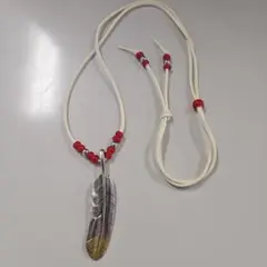 先金フェザーネックレス