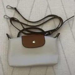 ミニショルダーバック　白とブラウン　革製品　レディースバック
