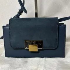 【美品】チャールズアンドキース ミニショルダーバッグ ネイビー