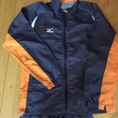 ウィンドブレーカー上下セット  MIZUNOです
