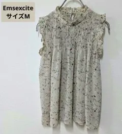 【美品】エムズエキサイト【Emsexcite】花柄カットソー　フリル袖　サイズM