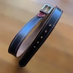 【美品】おしゃれなステッチ付きレザーベルト
