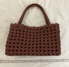 Item thumbnail for item fee62722-f319-4b4e-902b-10a4204af040