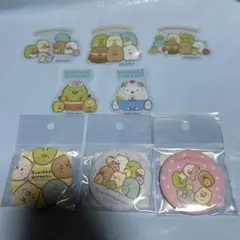 【廃盤】2022年 すみっコぐらし 缶バッジ＆ダイカットクリアステッカー 7点★