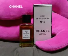 希少 ヴィンテージ CHANEL No.19 新品未使用 箱付き オードトワレ