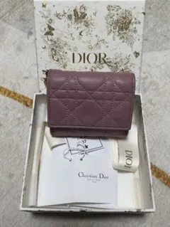に*ん様 Dior ピンク パテントレザー 三つ折り財布 - メルカリ