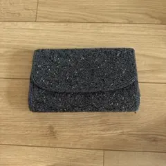 ビーズ装飾 クラッチバッグ 黒