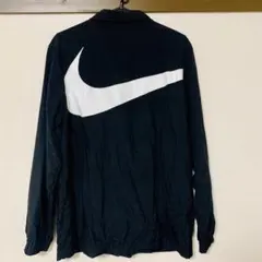 NIKEビッグスウッシュコーチジャケット