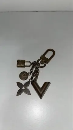 LOUIS VUITTON ルイヴィトンカレイドV キーホルダーM67377