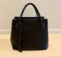 ◆ユリエニタニ ハンドバック ブラック 大容量 YURIE NITANI ユリエニタニ レザーハンドバッグ 定価10万超の