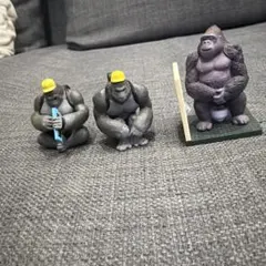 ゴリラ フィギュア 3体セット ミニチュアのサムネイル